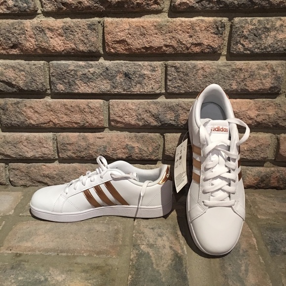 Adidas | Baseline K Rose Gold Sneakers NIB - Picture 3 of 8